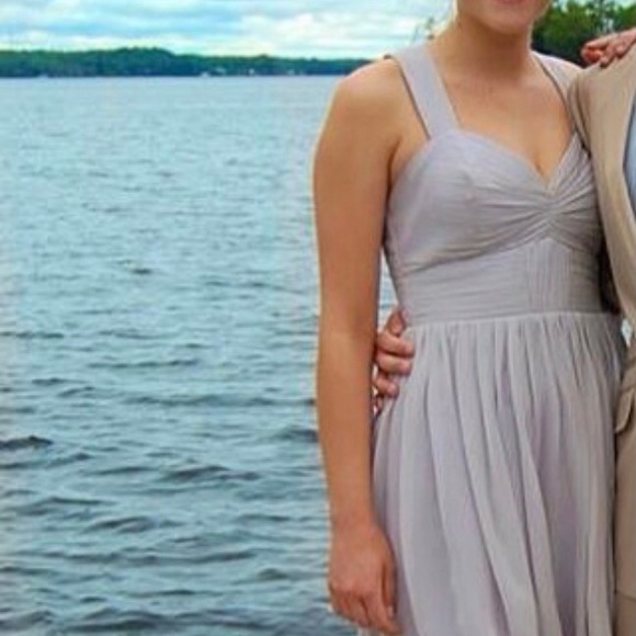 Formal dress - Picture 2 of 4